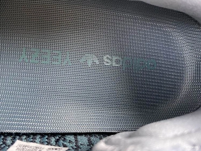 Blue GY7657 Boost Ash 350 V2 Yeezy Adidas 0913